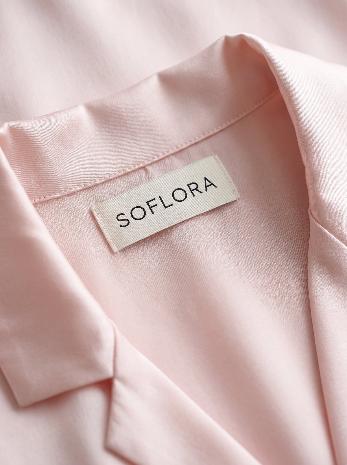Soflora Long Silk PJ Set in Blush - collar label detail